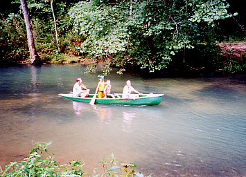 canoe03.jpg